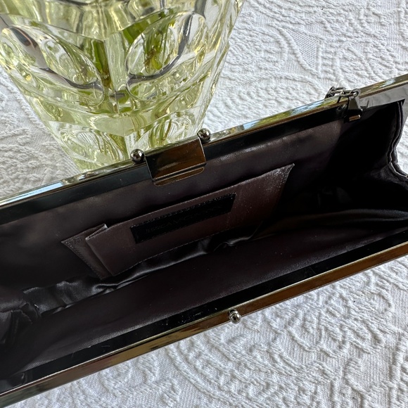 Jessica McClintock Evening Bag Pewter Convertible Clutch Faux Leather NWT - Picture 3 of 5